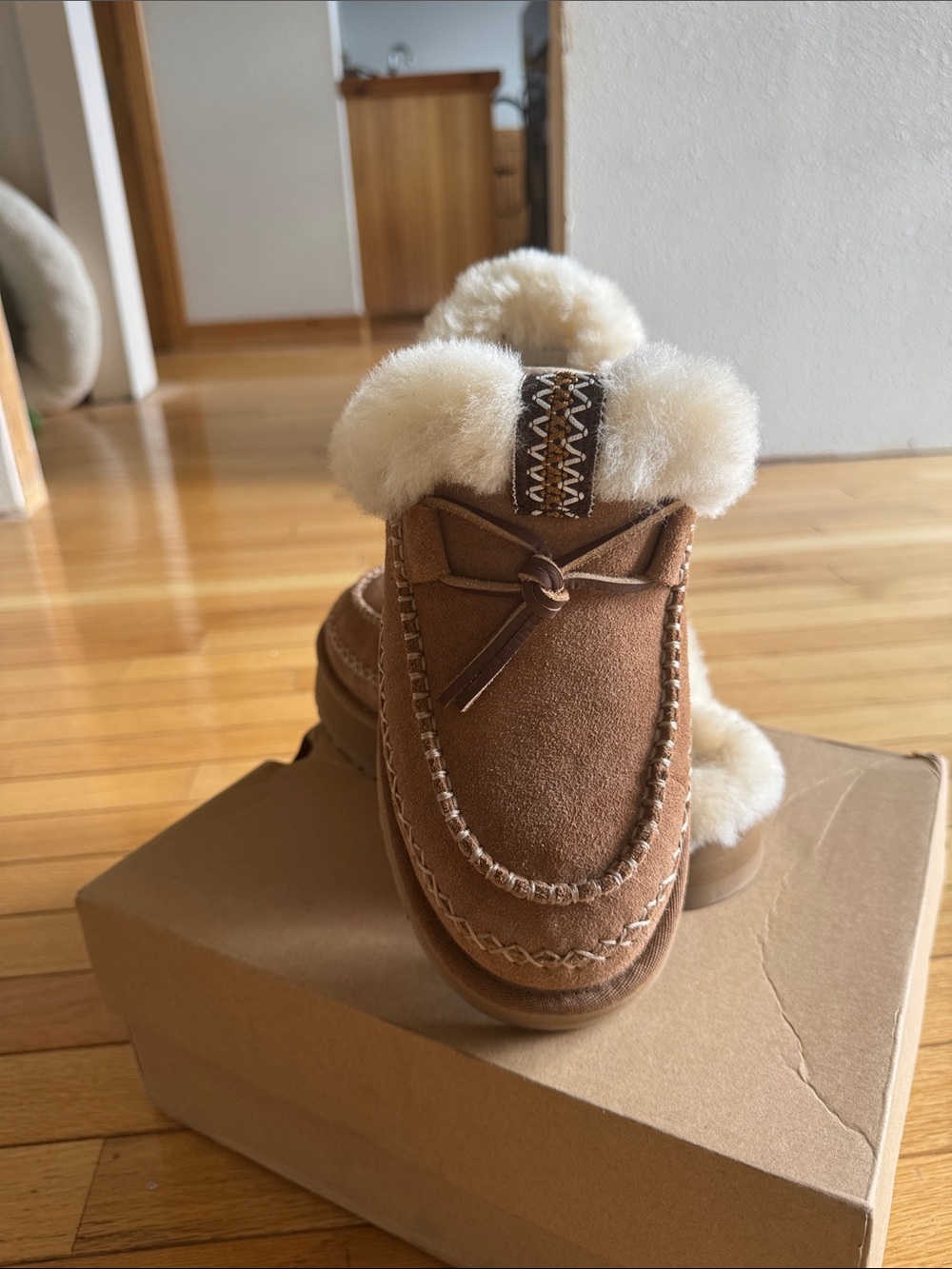 UGG Disquette Alpine Slippers - Chestnut Brown